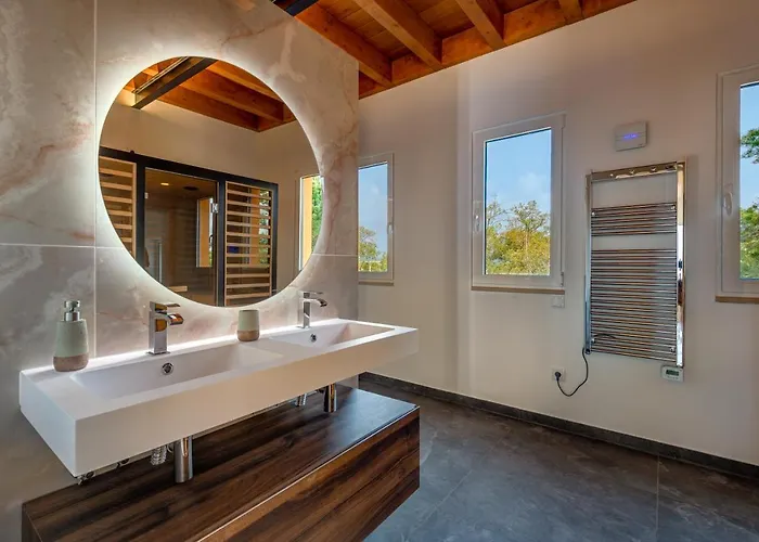 Meia Lua - Your Private Artsy Paradise Overlooking The Ria Formosa With Pool And Sea Views Near Barril Beach, Tavira Villa *